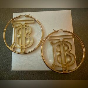 Burberry Hoop Earrings ( very rare!)